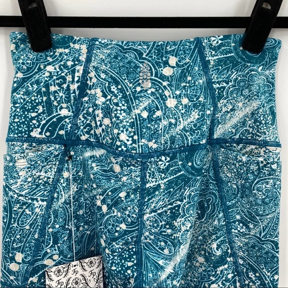Free People FP Movement Womens Plie All Day Floral Leggings Blue Peacock Size XS - Picture 7 of 11
